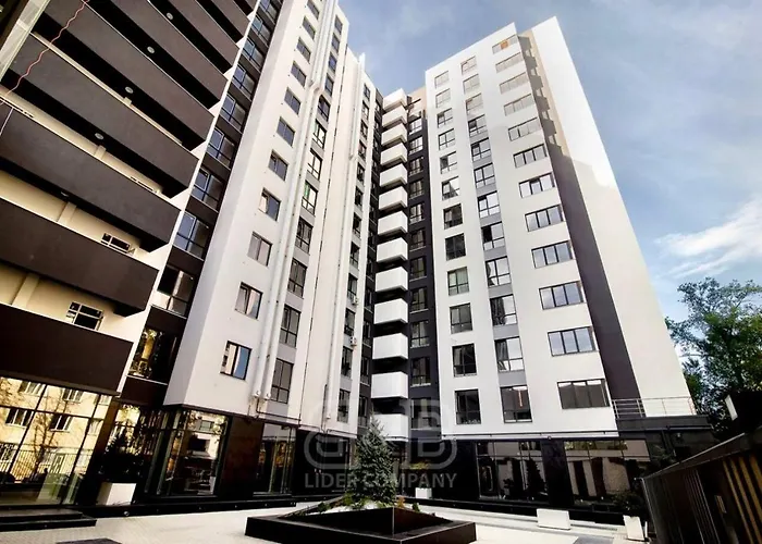 2-Bedrooms Lovely Apartment With Prime Location